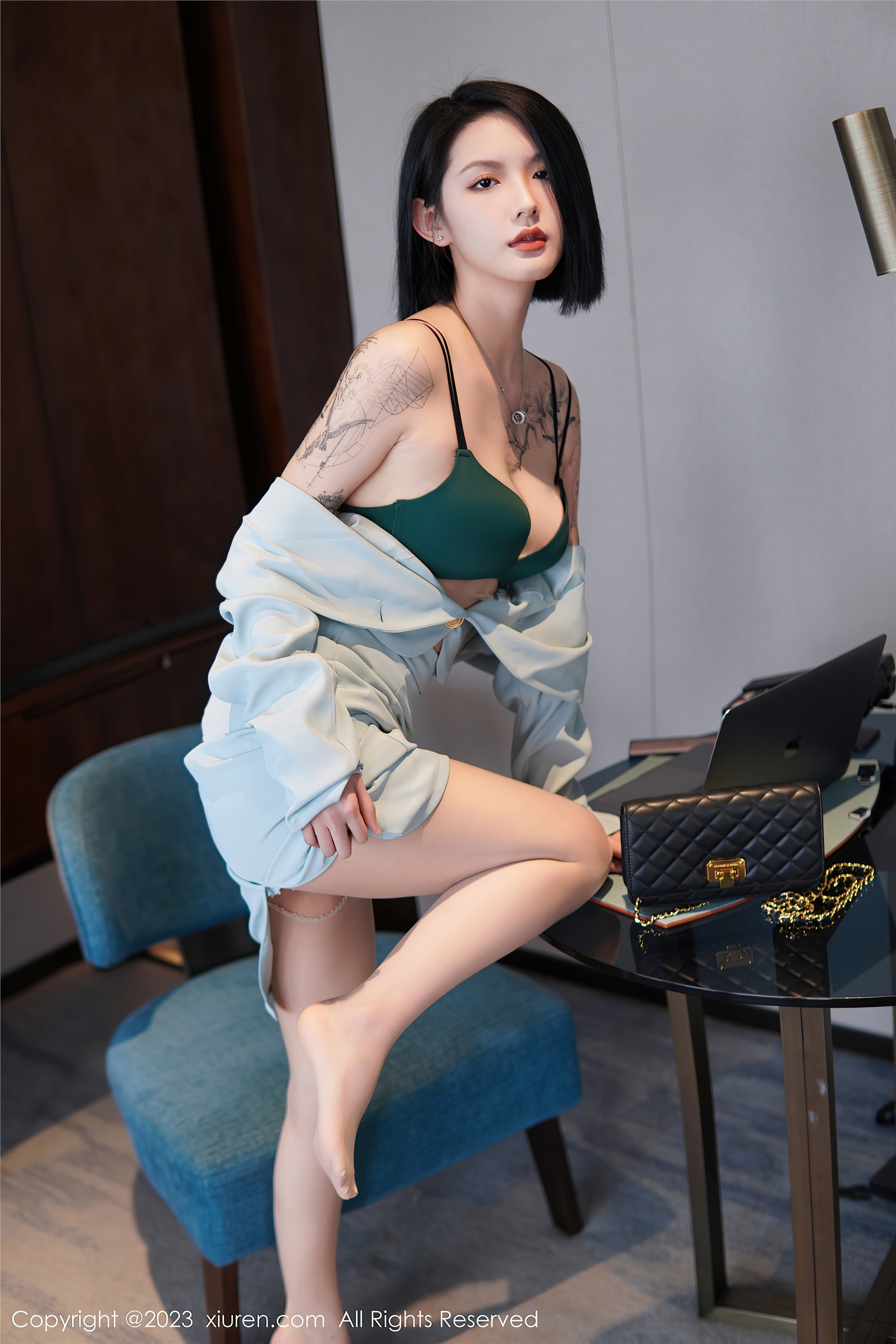 XiuRen秀人网  2023.06.09 NO.6885 乔一一